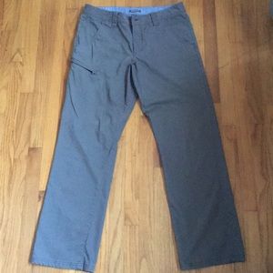 Toad&Co straight fit chino pants